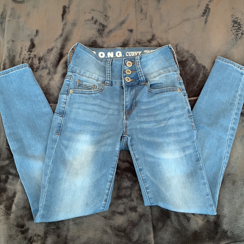 High Rise Curvy Jeans